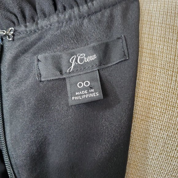 J. Crew Black Bell Sleeve Ruffle Neck Midi Shift Dress Size 00 - Picture 8 of 10